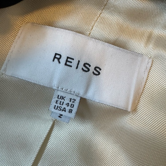 Reiss Cream Women's Blazer & Trousers - Picture 2 of 6